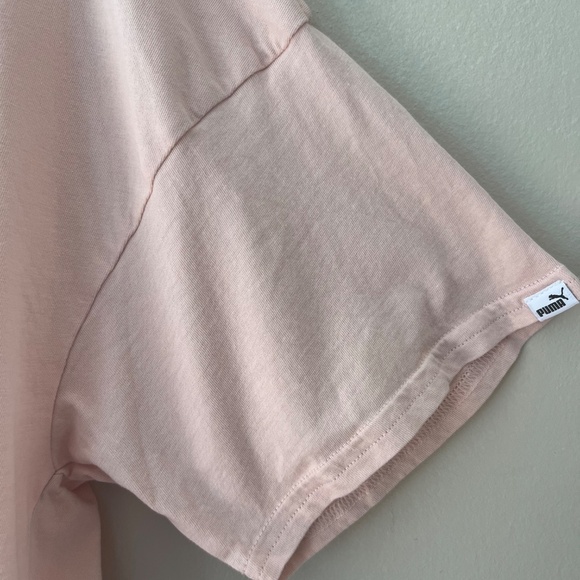 PUMA Sz XL Peach Classic Tee Shirt Cropped Top Loose Fit Stretch - Picture 5 of 7